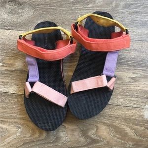 Teva colorful sandals💀Donating Soon!💀